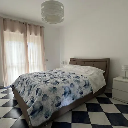 アパート Morada Azul モノーポリ