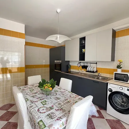 アパート Morada Azul モノーポリ